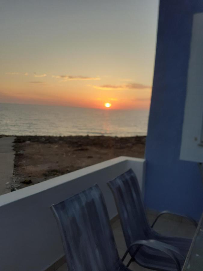 Arkasa Karpathos Seafront Paradisos Foiníkion المظهر الخارجي الصورة